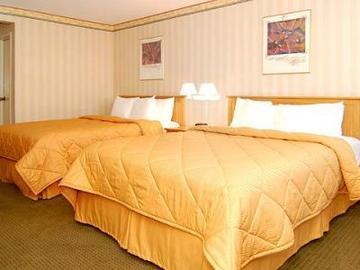 Stanford & Hotel 3*